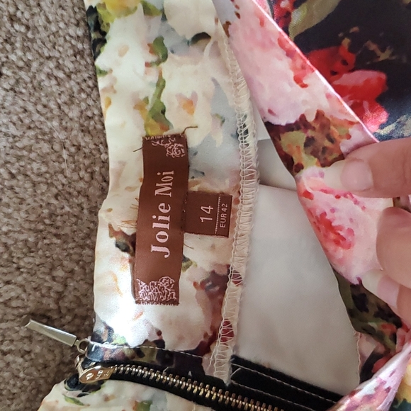 Jolie Moi - Floral Midi Skirt - UK 14 / EU 42 / US 10 - Picture 3 of 4